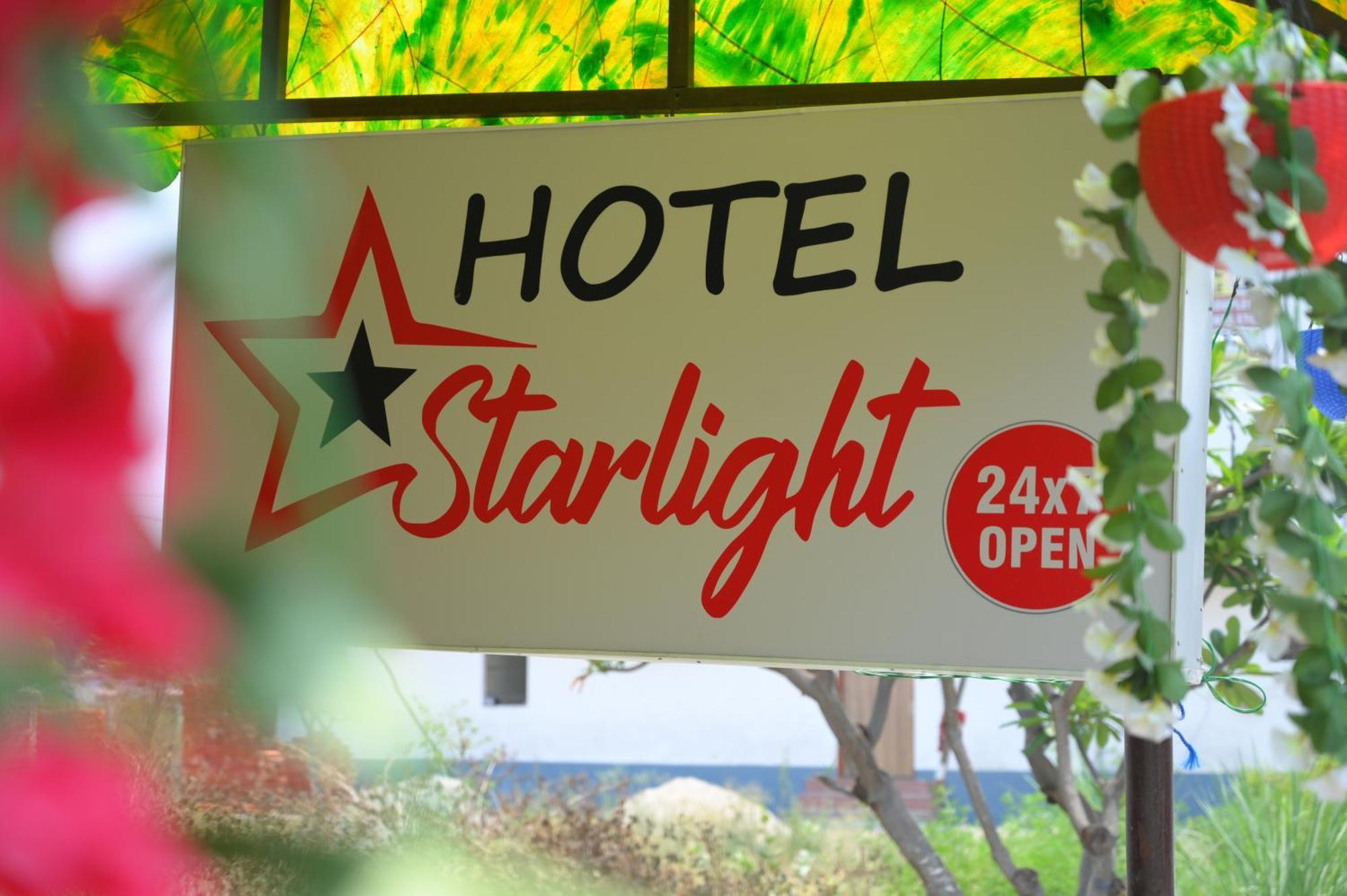 Hotel Starlight Meerut Ngoại thất bức ảnh